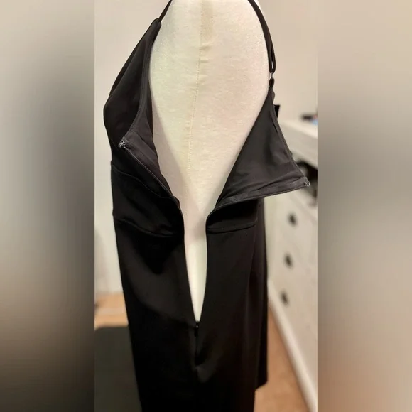 Express Black Dress, V-Neck, Adjustable straps XL- NWT - Picture 5 of 6